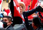 Elecciones en Perú: Pedro Castillo, a punto de cantar victoria