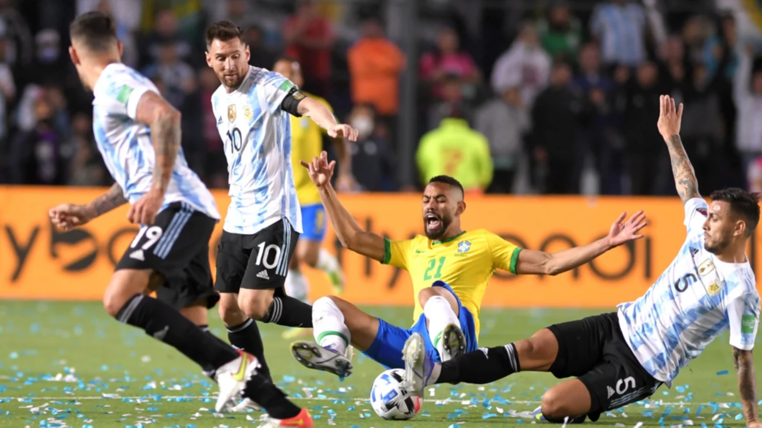 Argentina empató sin goles ante Brasil y se clasificó al Mundial de Qatar