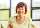 Dieta antinflamatoria: identifican 4 alimentos que pueden contribuir a la salud del cerebro