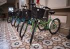Entrega de bicicletas a alumnos de la Escuela Técnica