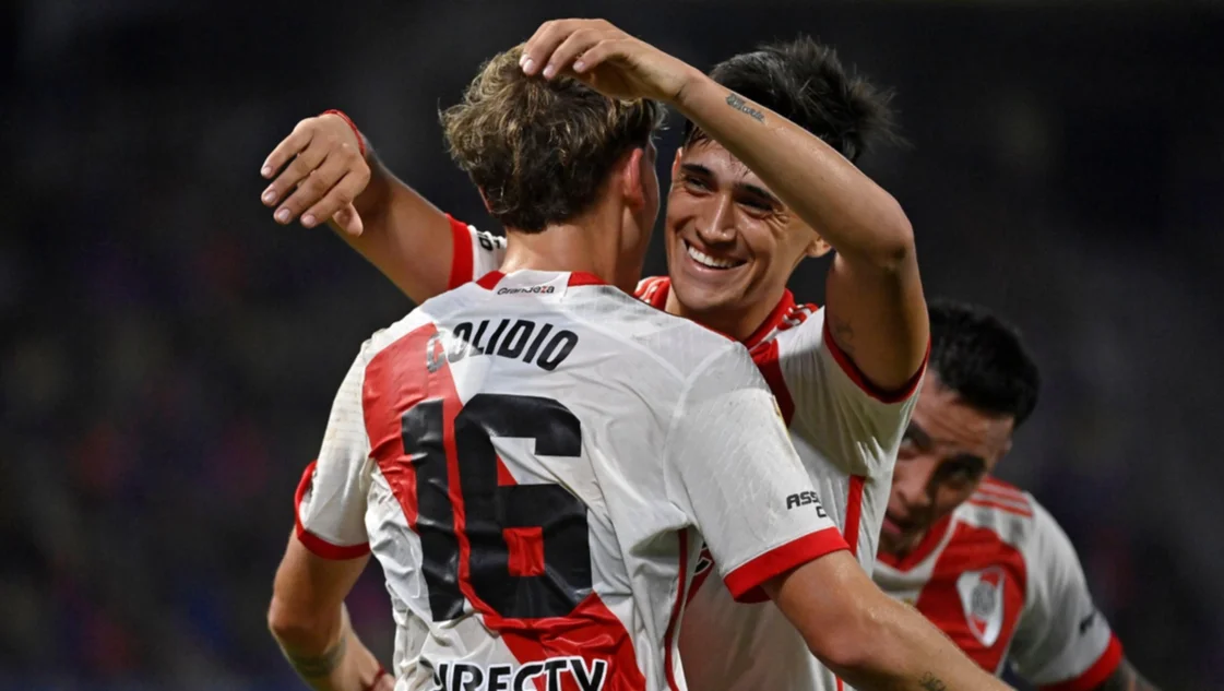 River le ganó 2-0 a Central y se quedó con el Trofeo de Campeones
