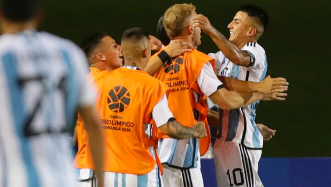 Preolímpico de fútbol: Argentina va por un triunfo que lo deje más cerca de los Juegos