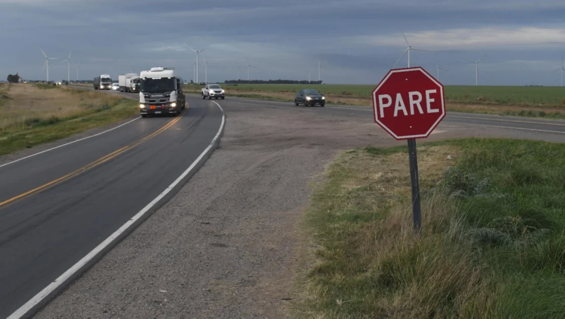 Precaución en la Ruta 3: viento y polvo en suspensión reducen la visibilidad