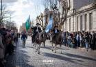 Multitudinaria participación en el tradicional desfile del 6 de Agosto