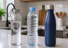 Revelan cuál es la mejor botella para uso diario: vidrio, plástico o acero inoxidable