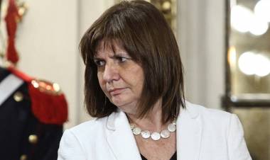 Los insólitos esfuerzos de Bullrich por demarcarse de la colaboración del macrismo con los golpistas bolivianos