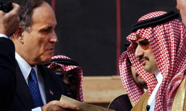 Un documento del FBI refuerza las sospechas sobre el rol de Arabia Saudita en los atentados del 11S