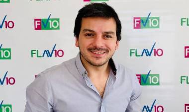 Flavio Diez dialogó en FM Suarense 101.9 con Miguel Menchi