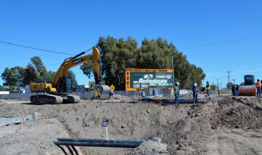 TRABAJOS DE CORRIMIENTO DE POLIDUCTO EN AUTOPISTA PASO URBANO POR BAHÍA BLANCA