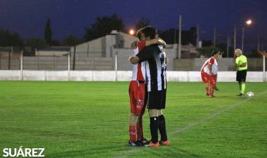 Fútbol del Recuerdo: Comenzó el apasionante torneo de veteranos