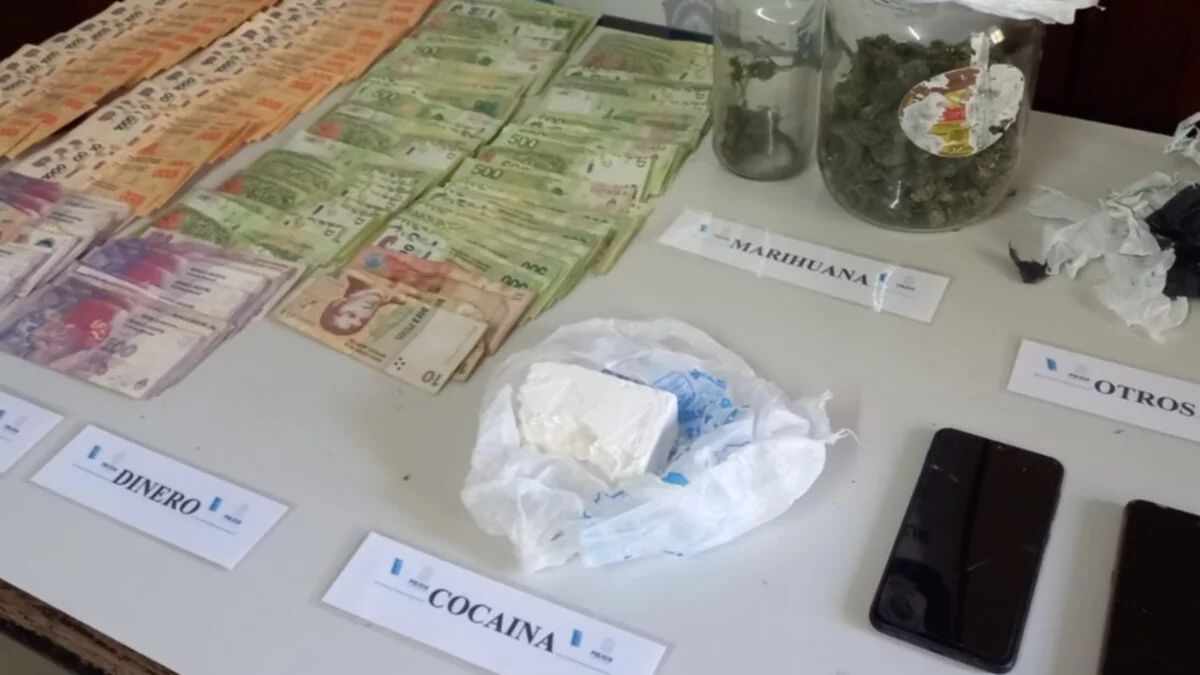 Detuvieron a una pareja acusada de vender drogas