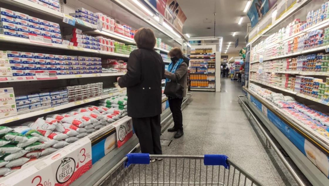 La inflación de junio fue del 5,3 % y el primer semestre cerró en 36,2 %, según el Indec