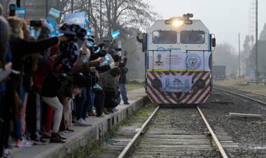 El Gobierno confirmó que a fines de 2023 todas las vías férreas pasarán a control estatal