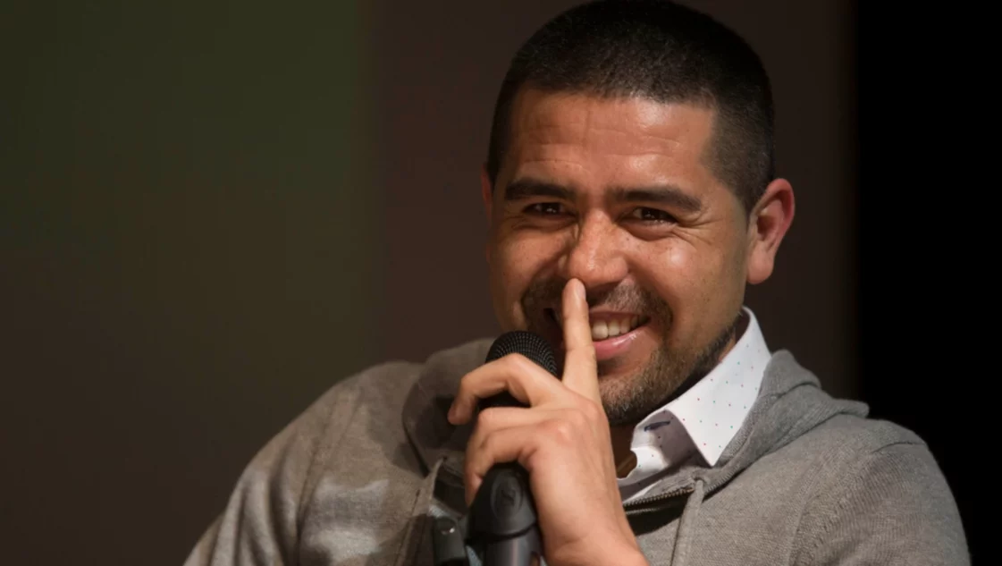 Riquelme se postula como candidato a presidente de Boca