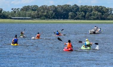 TRAVESÍA EN KAYAK + BAILE POPULAR EN LAGUNA ALSINA