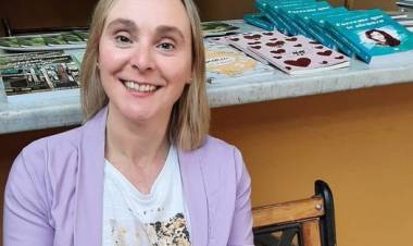 La escritora Silvia Frank brindará un Taller de Lectura en el Hogar de Ancianos