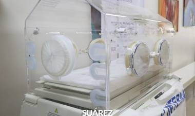 Se entregó la última de las tres incubadoras para la neonatología