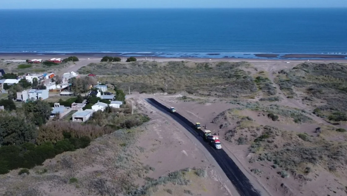 Monte Hermoso: la obra del Camino de Cintura finalizará en mayo