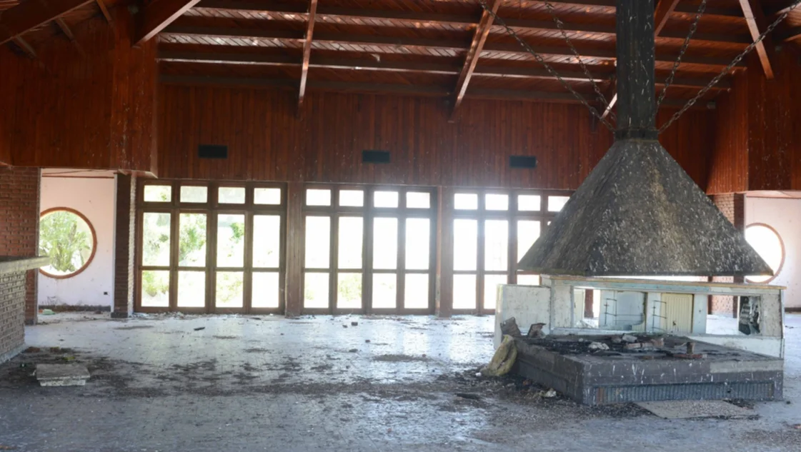 Dique "Paso de las Piedras": Tornquist y Pringles, a favor de poner en valor la hostería