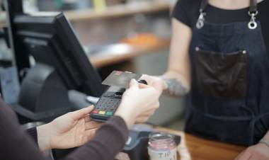 Casi el 60% las compras con tarjetas de crédito son en una sola cuota