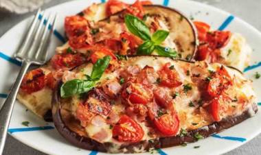 Berenjenas gratinadas para comer rico y salir del paso