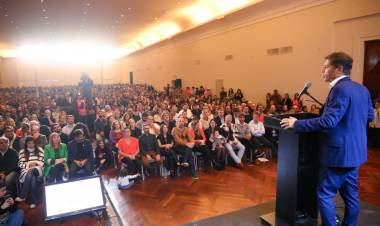 Mar del Plata: Moccero acompañó al Gobernador Kicillof en el Congreso Provincial de Salud 2024