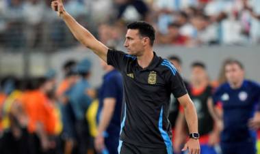 Sin Messi, el inédito equipo que Scaloni puede poner con Perú