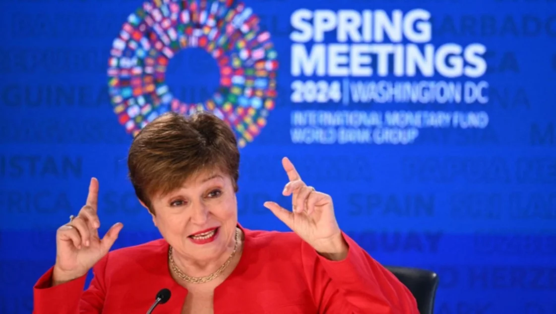 El FMI debate hoy un cambio de política que beneficiaría a la Argentina