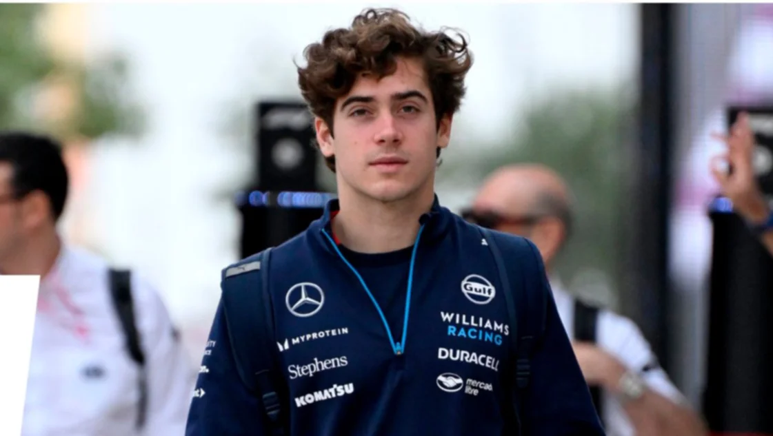 Franco Colapinto comienza su acción en el Gran Premio de Qatar