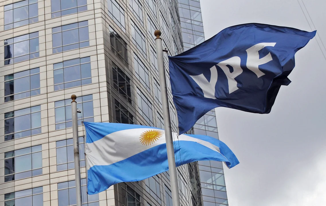 Millonario acuerdo: YPF y Shell exportarán el gas licuado de Vaca Muerta