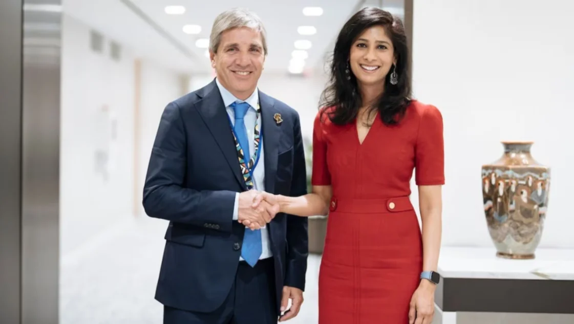 Caputo se reunió con la número 2 del FMI y sumó otro respaldo al plan económico