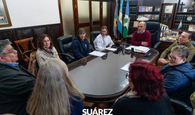 Ricardo Moccero recibió a dos mujeres veteranas de Guerra de Malvinas que salvaron vidas durante la gesta