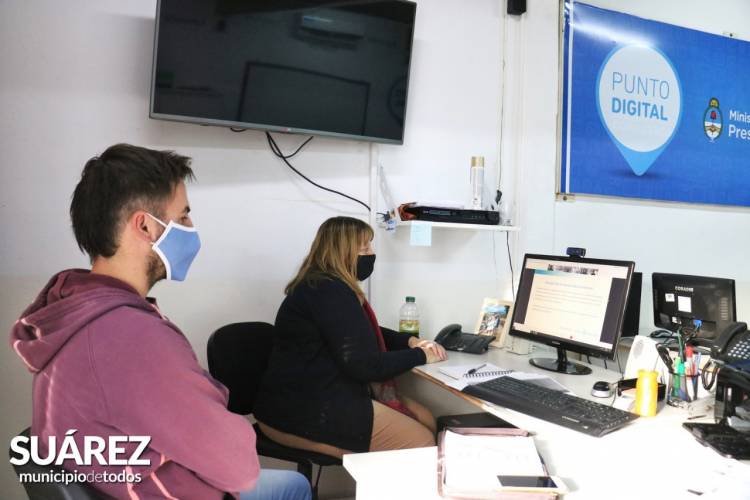 Empleados Municipales participaron de la presentación de las nuevas diplomaturas