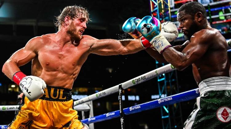 Mayweather volvió para pelear con un youtuber al que no pudo noquear