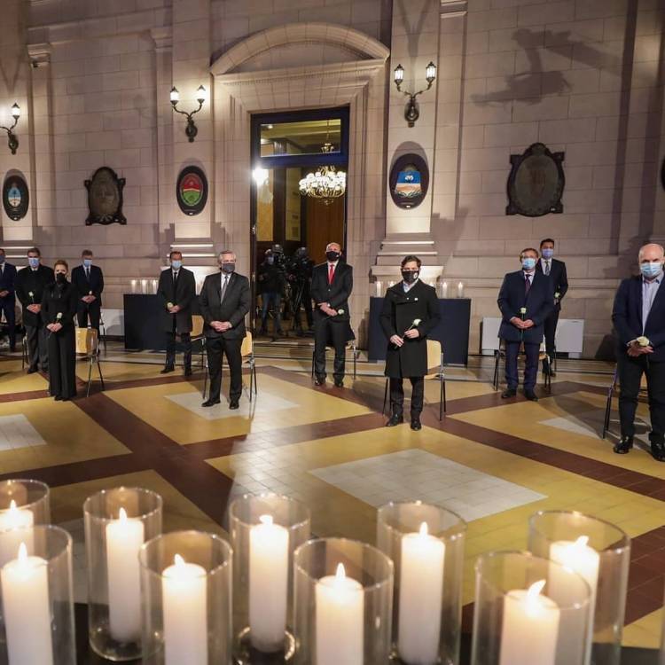 El Intendente Ricardo Moccero adhirió al sentido homenaje a las víctimas por Covid-19