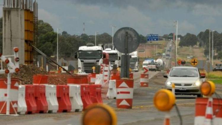 Bahía Blanca: Kicillof y Katopodis recorrerán las obras de la Autopista Paso Urbano (El Cholo)
