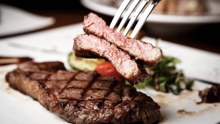 Carnes, lácteos y chocolate: cómo comerlos sin que sea riesgoso para el corazón