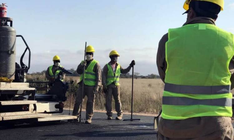 Presupuesto 2022: adelantan que habrá más fondos para obra pública