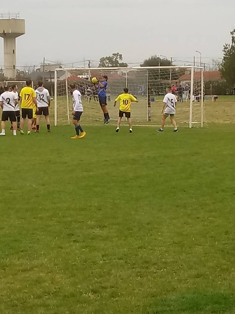 FUTBOL 9: RESULTADOS OCTAVOS DE FINALES ''Torneo La Mutual''