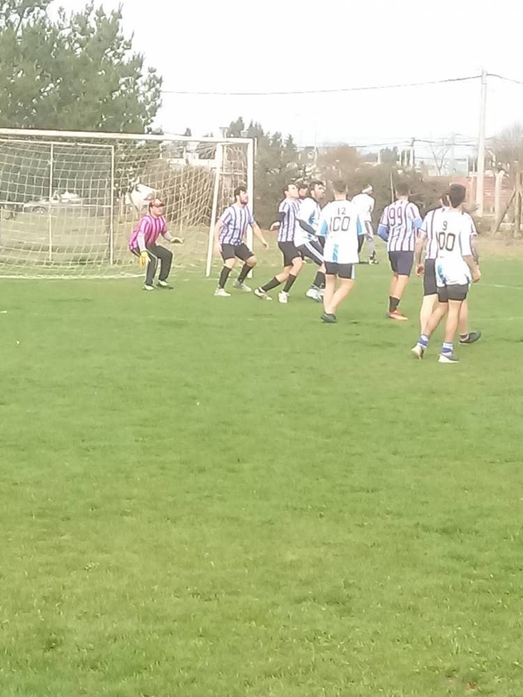 Futbol local: TORNEO LA MUTUAL ''cuartos de final''