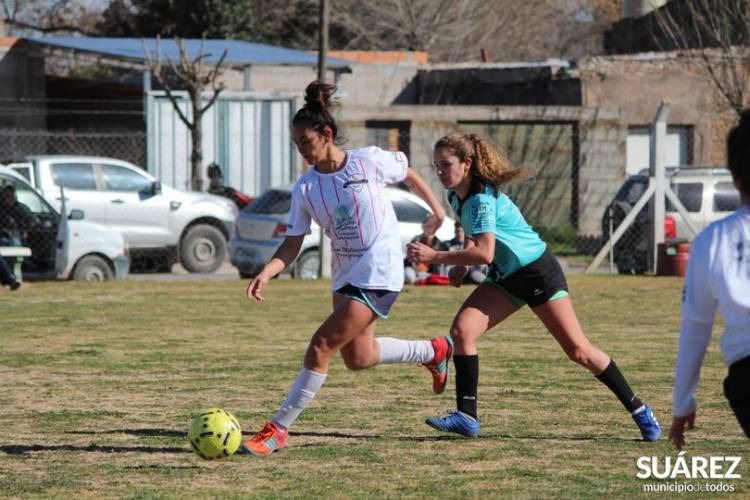 Se calienta el torneo de Fútbol Femenino “Elisabeth Minnig”⠀