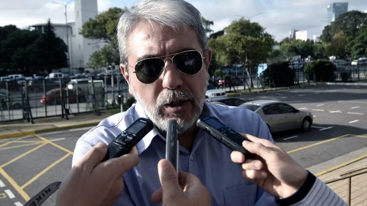Aníbal Fernández dijo que Santoro es el "número uno" y Vidal, "una catástrofe"
