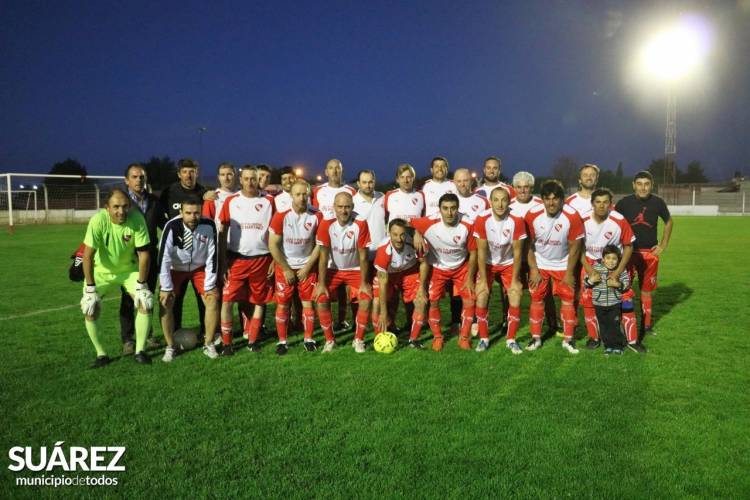 Fútbol del Recuerdo: Comenzó el apasionante torneo de veteranos