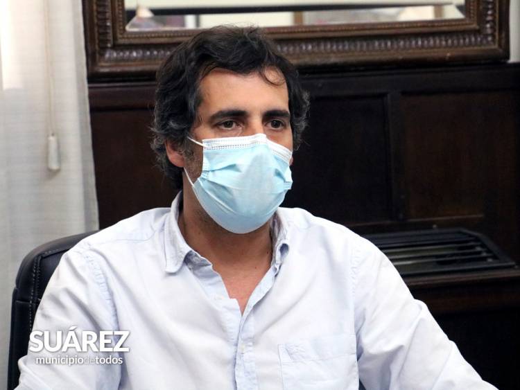 El Dr Gasteneguy habló en FM Suarense 101.9 sobre el crecimiento del covid