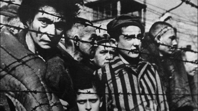 El Gobierno homenajea a las víctimas del Holocausto