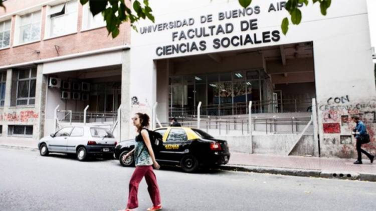 Cinco carreras de la UBA están en el top 50 del ranking mundial QS