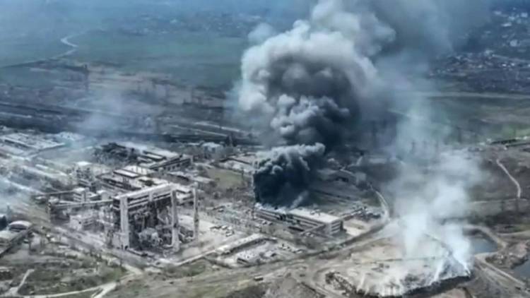 Reino Unido respaldó que Ucrania ataque territorio ruso y Rusia respondió