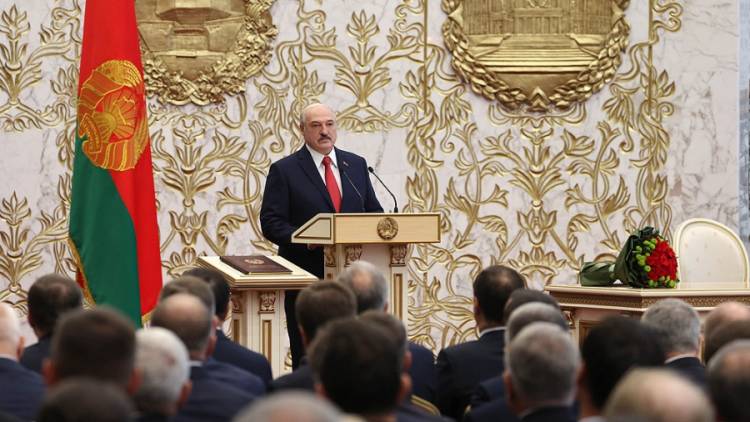 Bielorrusia inició maniobras militares "sorpresa"
