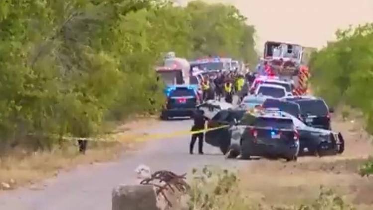 EE.UU: hallan al menos 46 cadáveres en el acoplado de un camión