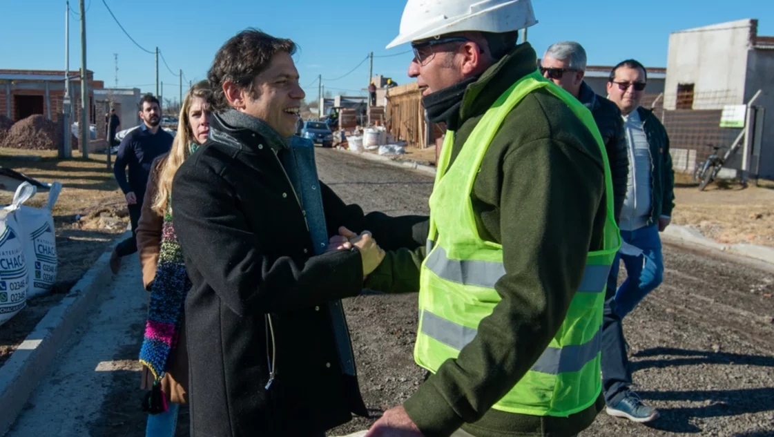 Kicillof anunció el lanzamiento de 50.000 créditos a tasa 0 ? interés para la refacción de viviendas